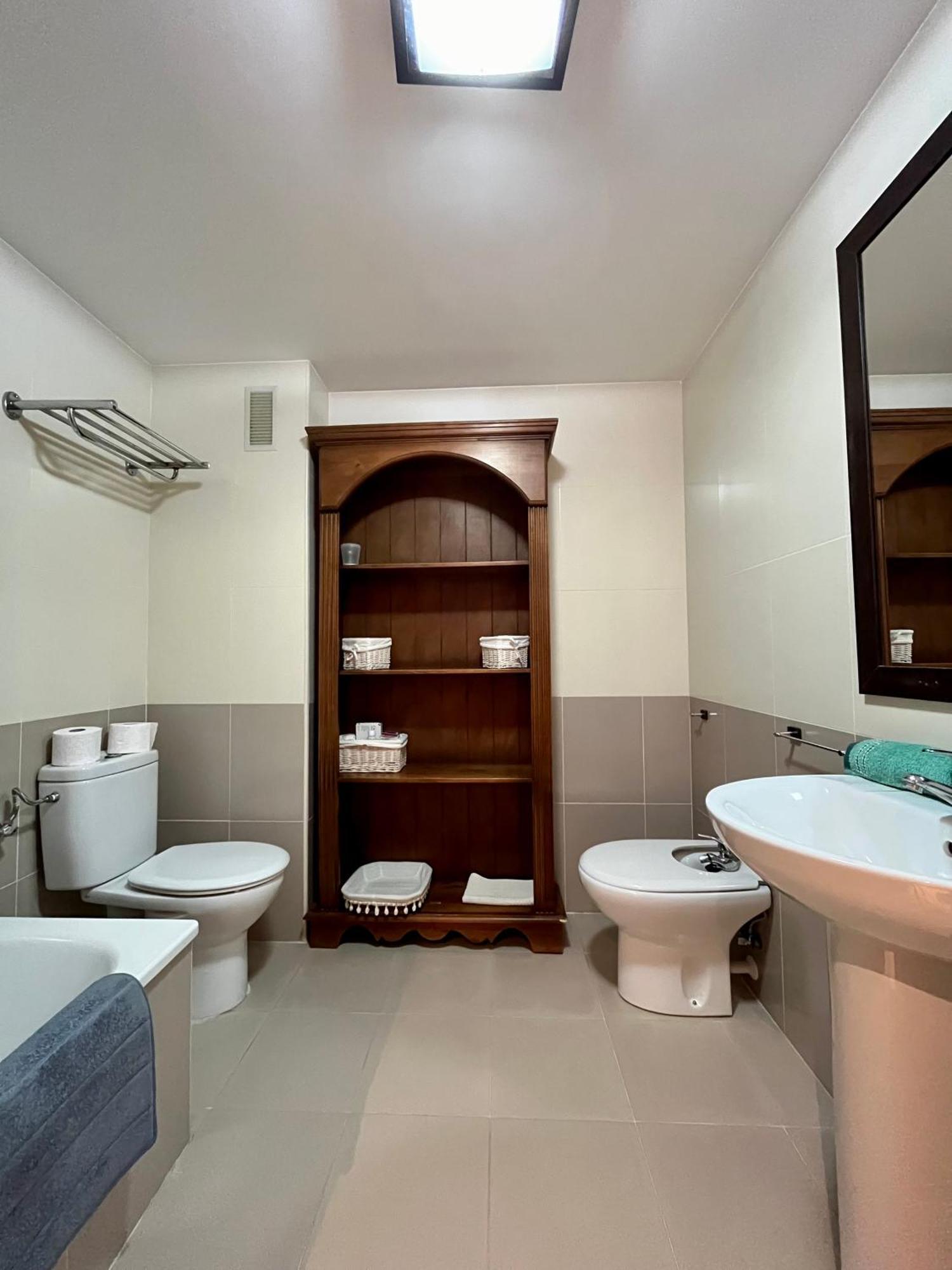 Enamora A 10 Min De La Playa Norte, Con Parking Incluido, Wifi Y Smart Tive, Disfruta De De 5 Estrellas Appartement Peñíscola