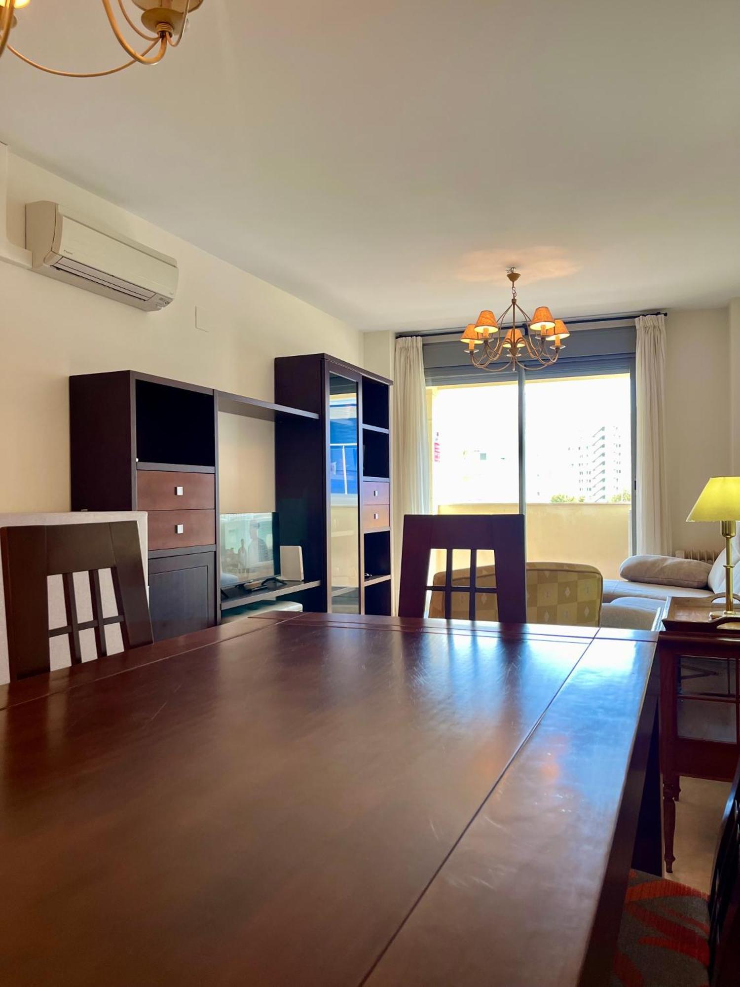 Enamora A 10 Min De La Playa Norte, Con Parking Incluido, Wifi Y Smart Tive, Disfruta De De 5 Estrellas Apartament *
